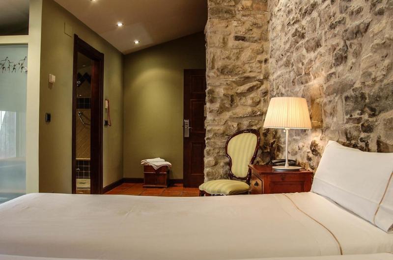 Hotel Rural Nobles De Navarra Áibar Exterior foto